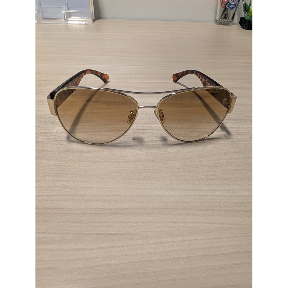 Coach, Olivia Aviator Sunglasses, Light Gold Dark Tortoise HC 7049 L944, W/ Case - Picture 7 of 9
